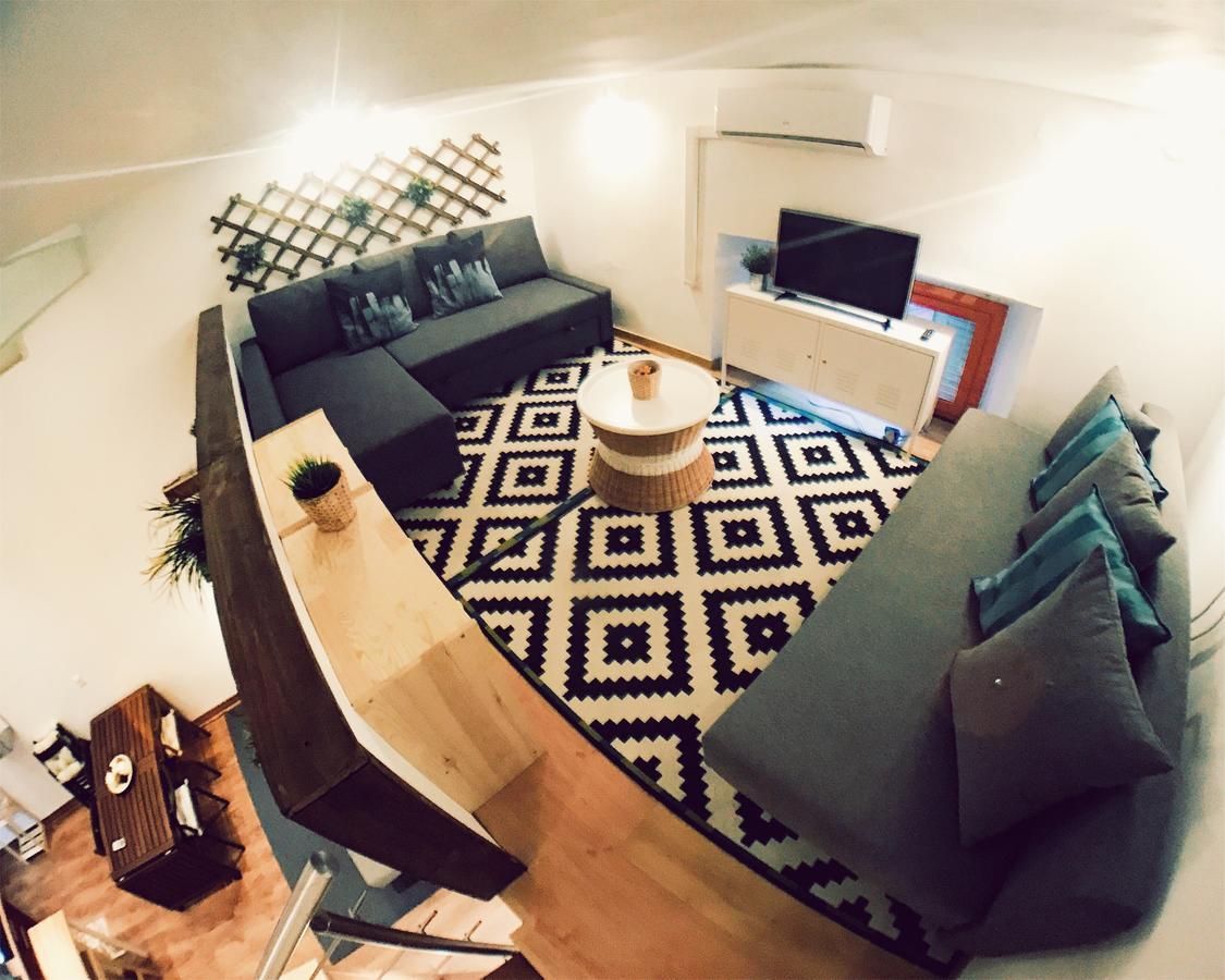 Lollipop Flats City Center Suite II Мадрид Экстерьер фото